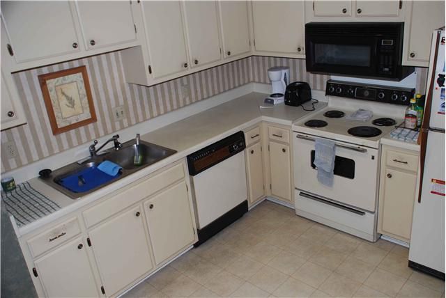 122 Beech Forge Dr #122, Antioch, TN 37013