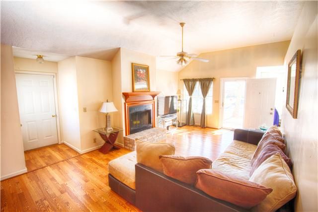 204 Shoemaker Ct, Antioch, TN 37013