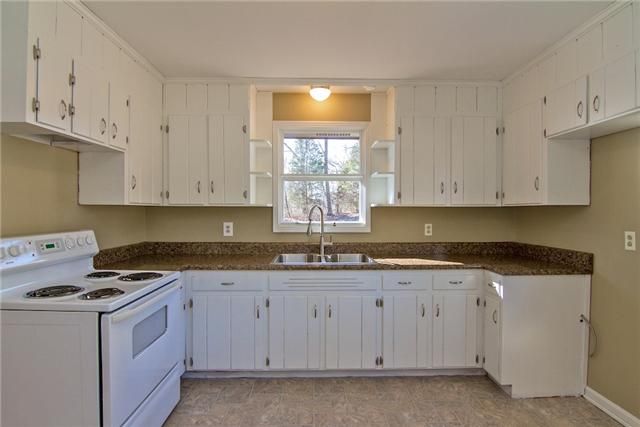 166 Cranwill Dr, Hendersonville, TN 37075