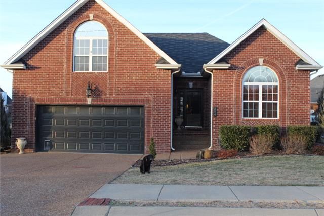 304 Stadium Dr, White House, TN 37188