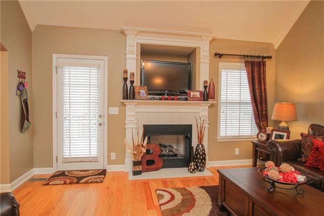803 Ronald Dr, Murfreesboro, TN 37129