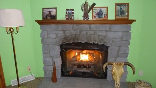 1480 Spann Rd, Charlotte, TN 37036