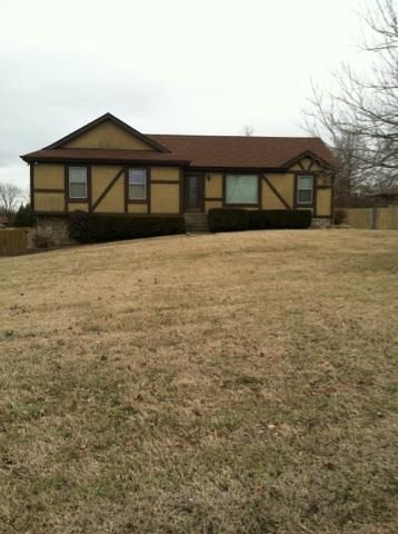 302 Holly Hills Dr, Mount Juliet, TN 37122