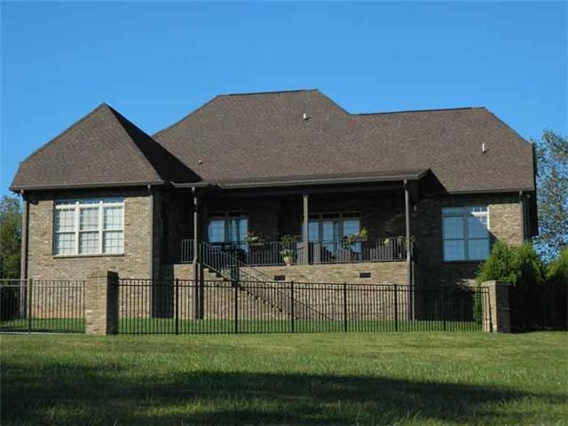 205 N York Moors Dr, Hermitage, TN 37076