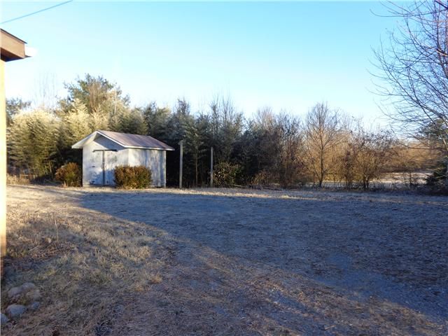 7610 Covington Rd, White House, TN 37188