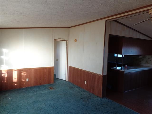 7610 Covington Rd, White House, TN 37188
