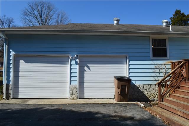 268 Cedarcreek Dr, Nashville, TN 37211
