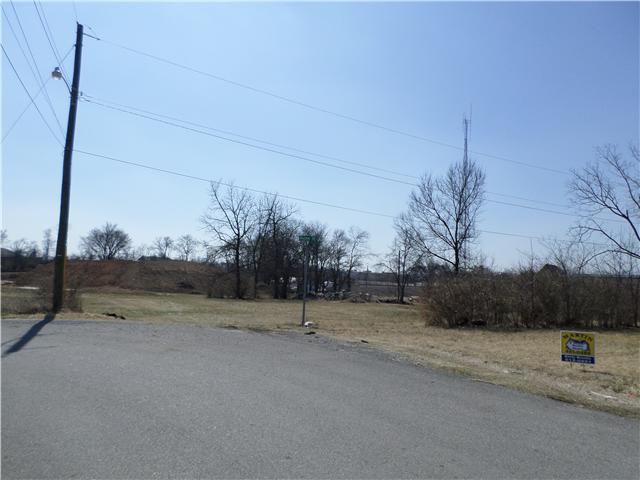 0 Ford, Gallatin, TN 37066
