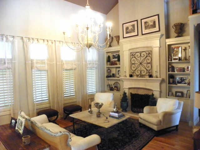 526 Five Oaks Blvd, Lebanon, TN 37087