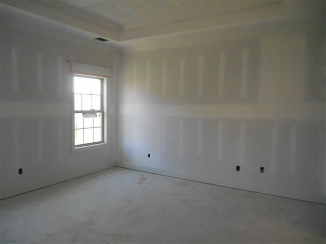 3410 Shady Forest Dr, Murfreesboro, TN 37128
