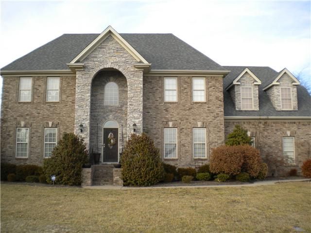 2740 Jim Houston Ct, Murfreesboro, TN 37129