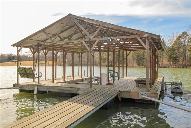 1403 Shoreside Dr, Hendersonville, TN 37075