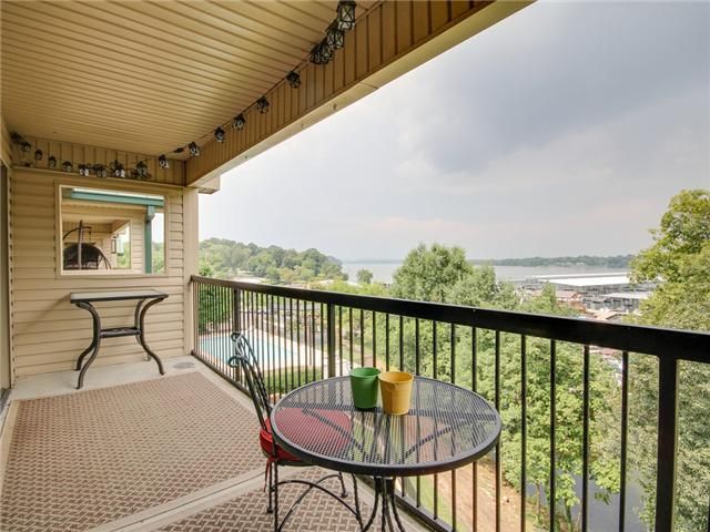 2123 Lakeshore Dr #2123, Old Hickory, TN 37138