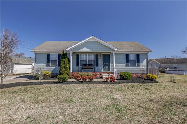 1907 Grass Creek Ct, Murfreesboro, TN 37127