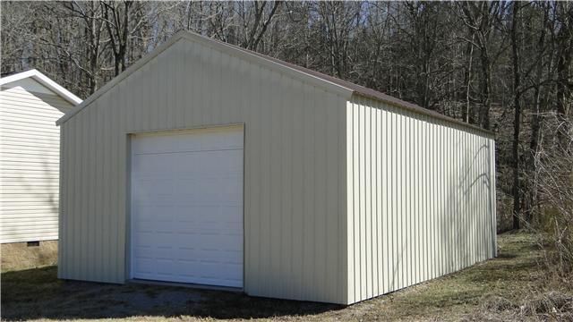 800 Spring St, Charlotte, TN 37036
