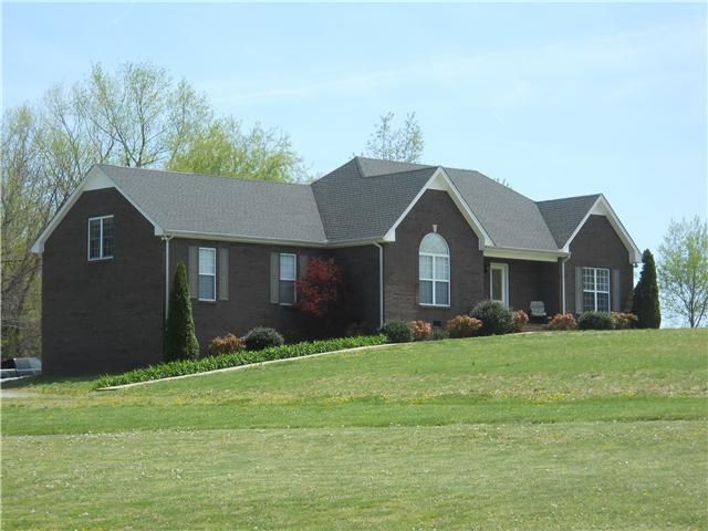 2731 Derby Run Rd, Springfield, TN 37172