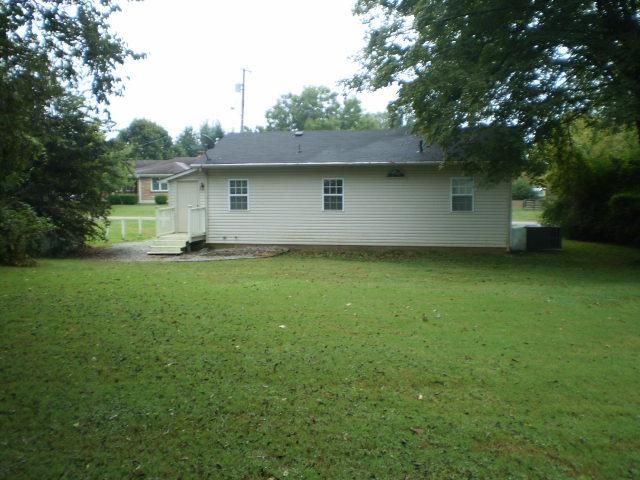 165 Park Cir, Old Hickory, TN 37138
