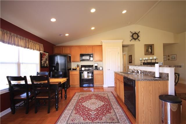 5012 Morning Dove Ln, Spring Hill, TN 37174