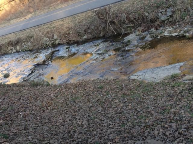 7035 31e Highway Old, Westmoreland, TN 37186