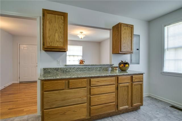 271 Martingale Dr, Old Hickory, TN 37138