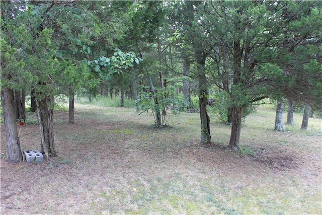 9699 Independent Hill Rd, Arrington, TN 37014
