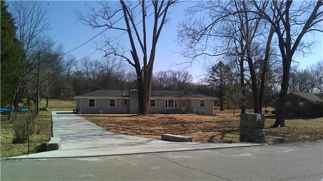 3985 Lawing Dr, Nashville, TN 37207