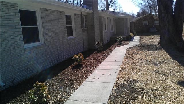 3985 Lawing Dr, Nashville, TN 37207