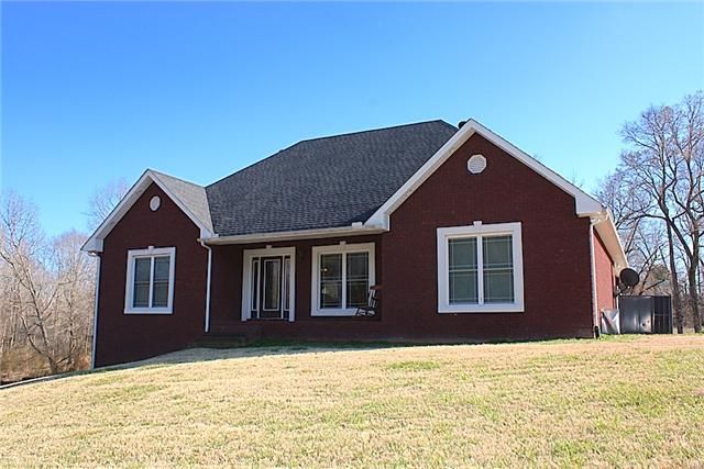 5879 Buzzard Creek Rd, Cedar Hill, TN 37032