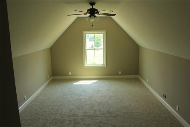 375 Rucker Rd, Murfreesboro, TN 37127