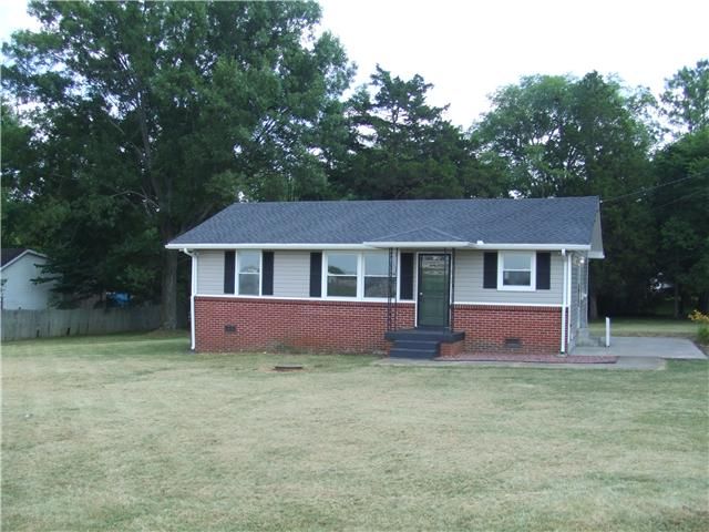 227 Waldron Rd, La Vergne, TN 37086