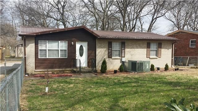 230 May Dr, Madison, TN 37115