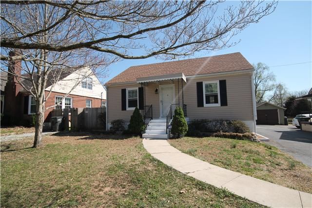 118 7th Ave, Columbia, TN 38401