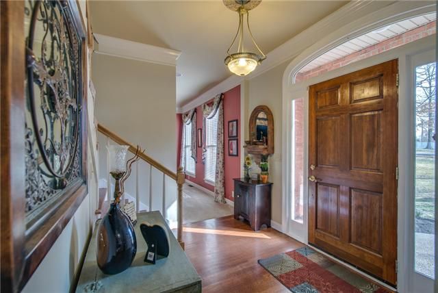 563 Beech Grove Way, Burns, TN 37029