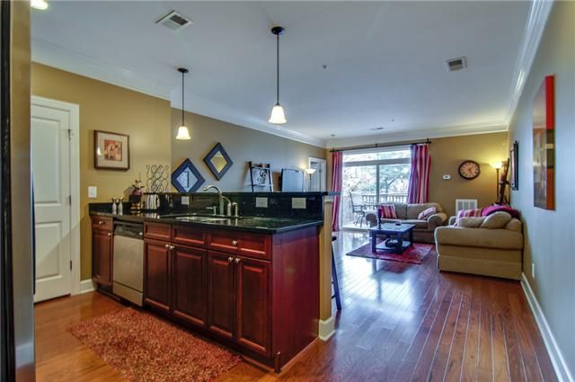 3100 W End Cir Apt 105 #105, Nashville, TN 37203