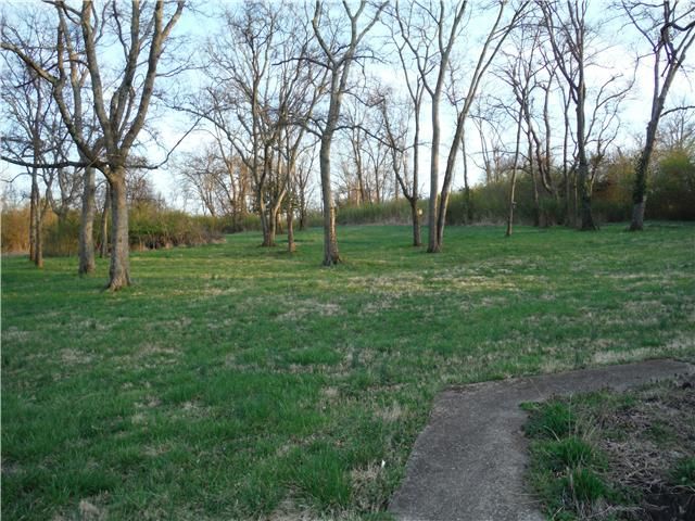 1606 Hudson Rd, Madison, TN 37115