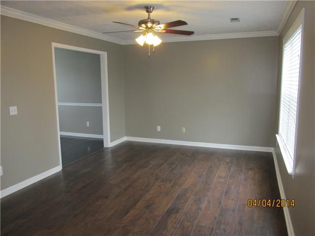 1319 River Rock Blvd, Murfreesboro, TN 37128