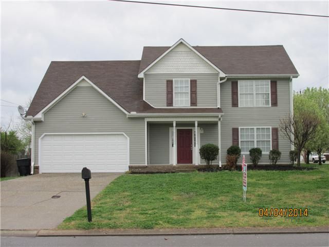 1319 River Rock Blvd, Murfreesboro, TN 37128