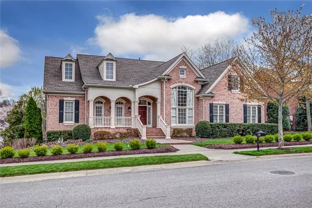 208 Waterbury Cir, Franklin, TN 37067