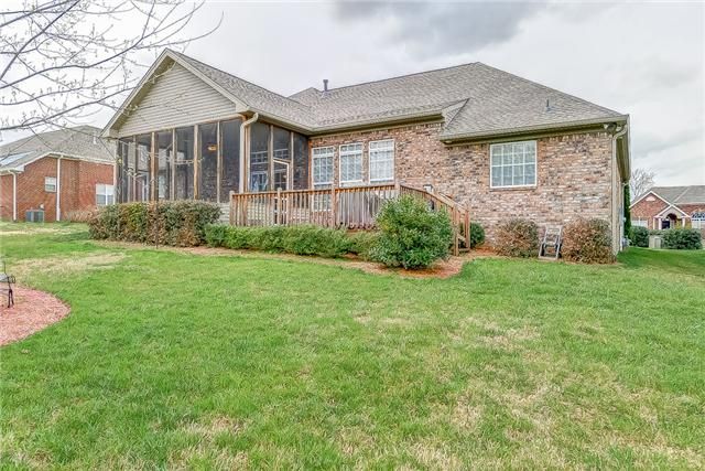 6065 Hagars Grove Ps, Hermitage, TN 37076