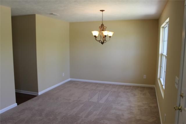 3272 Blaze Dr, Murfreesboro, TN 37128