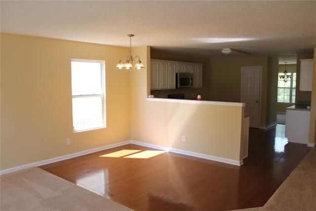 3272 Blaze Dr, Murfreesboro, TN 37128