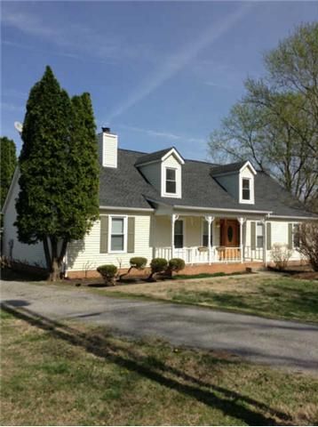 5236 Blackman Rd, Murfreesboro, TN 37129
