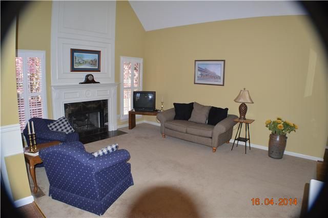514 Round Table Ct, Murfreesboro, TN 37129