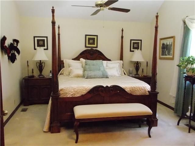307 Stonewall Dr, Springfield, TN 37172