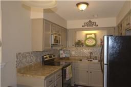 202 Ellington Pl, Madison, TN 37115
