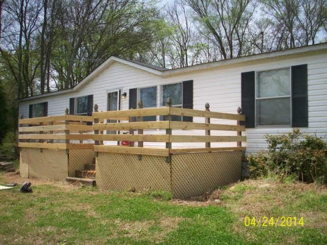 1682 Ricketts Mill Rd, Mount Pleasant, TN 38474