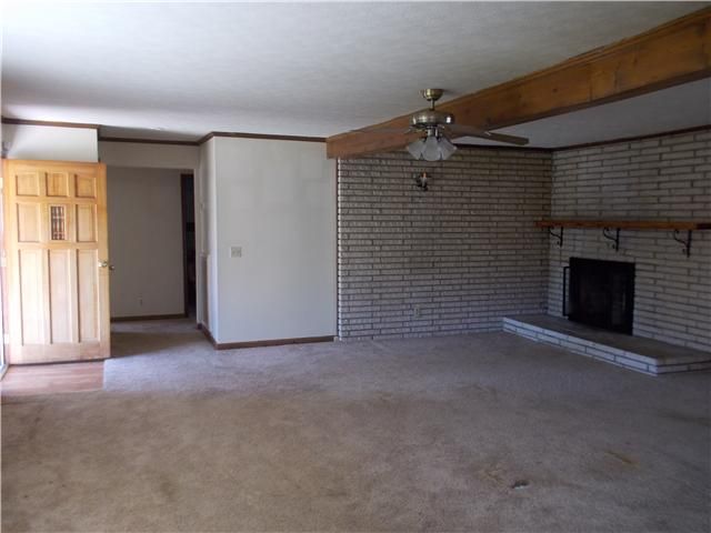 317 Keeton Ave, Old Hickory, TN 37138