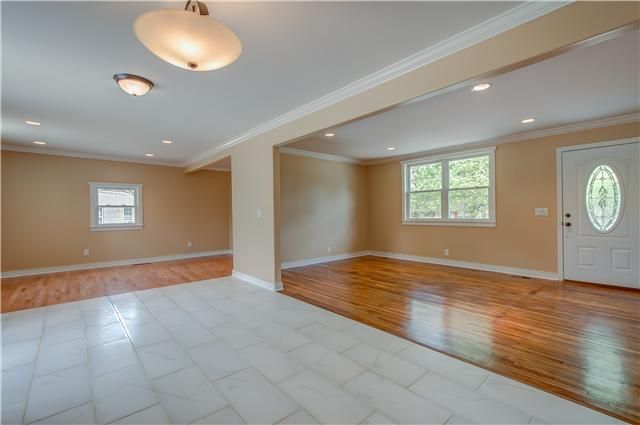 288 Bart Dr, Antioch, TN 37013