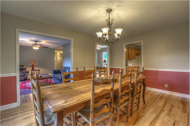 2161 Thompson Rd, Murfreesboro, TN 37128
