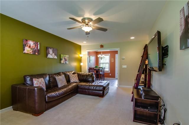 649 Shetland Dr, Smyrna, TN 37167